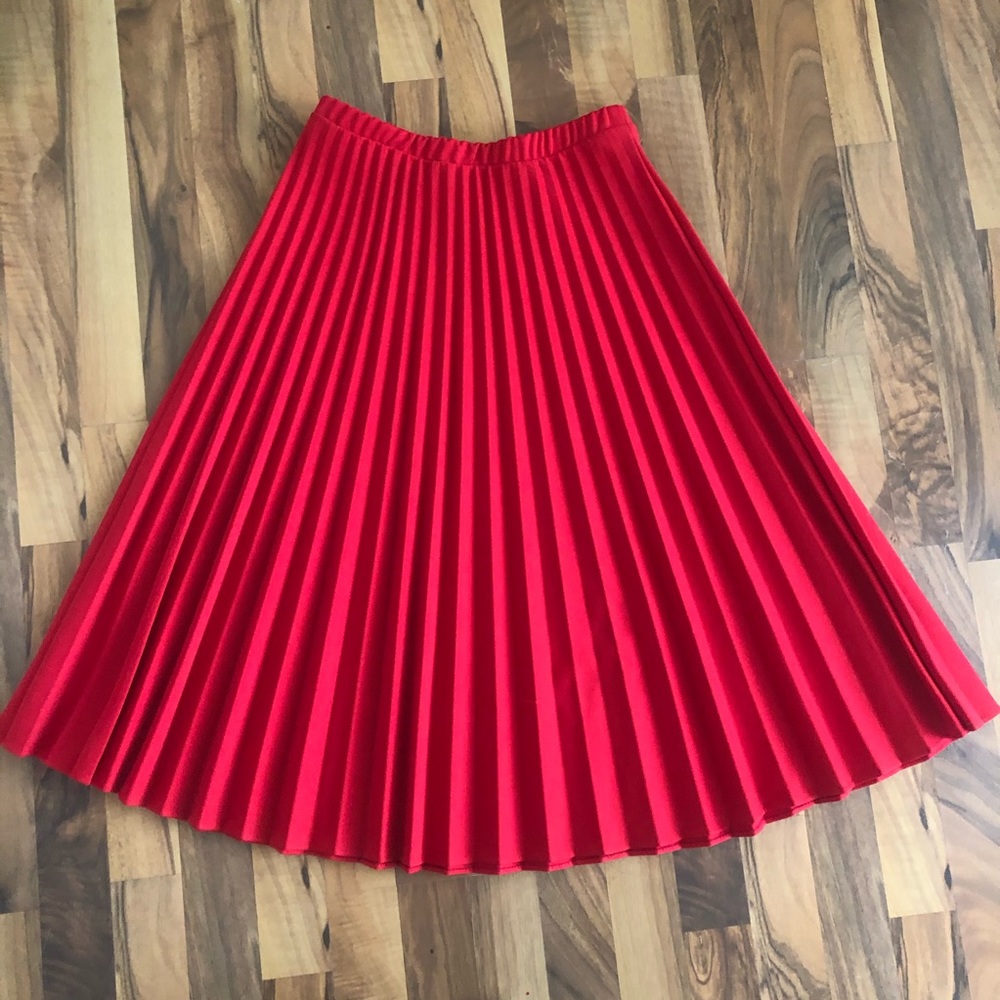 Vintage Red Pleated Skirt